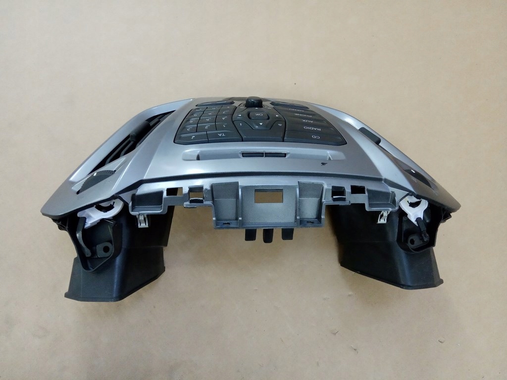 фото №10, Ford transit custom 2013-17r. - панель радио