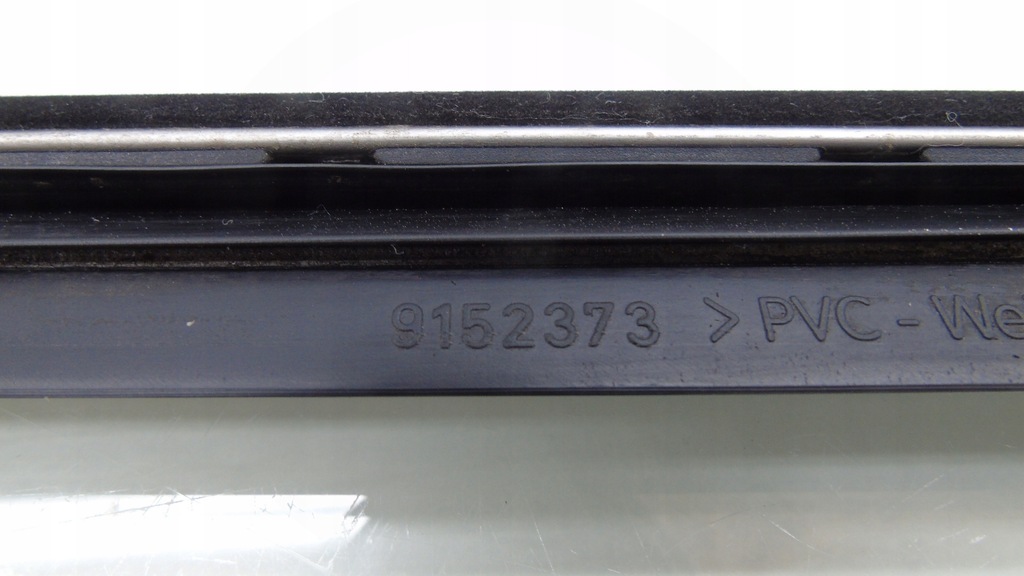 фото №12, Молдинг уплотнитель стекло накладки volvo 960 s90 v90 комплект