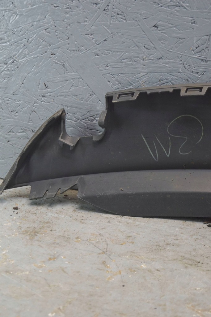 фото №8, Накладка бампера задня vw golf vi hb 5k6807521r dz84