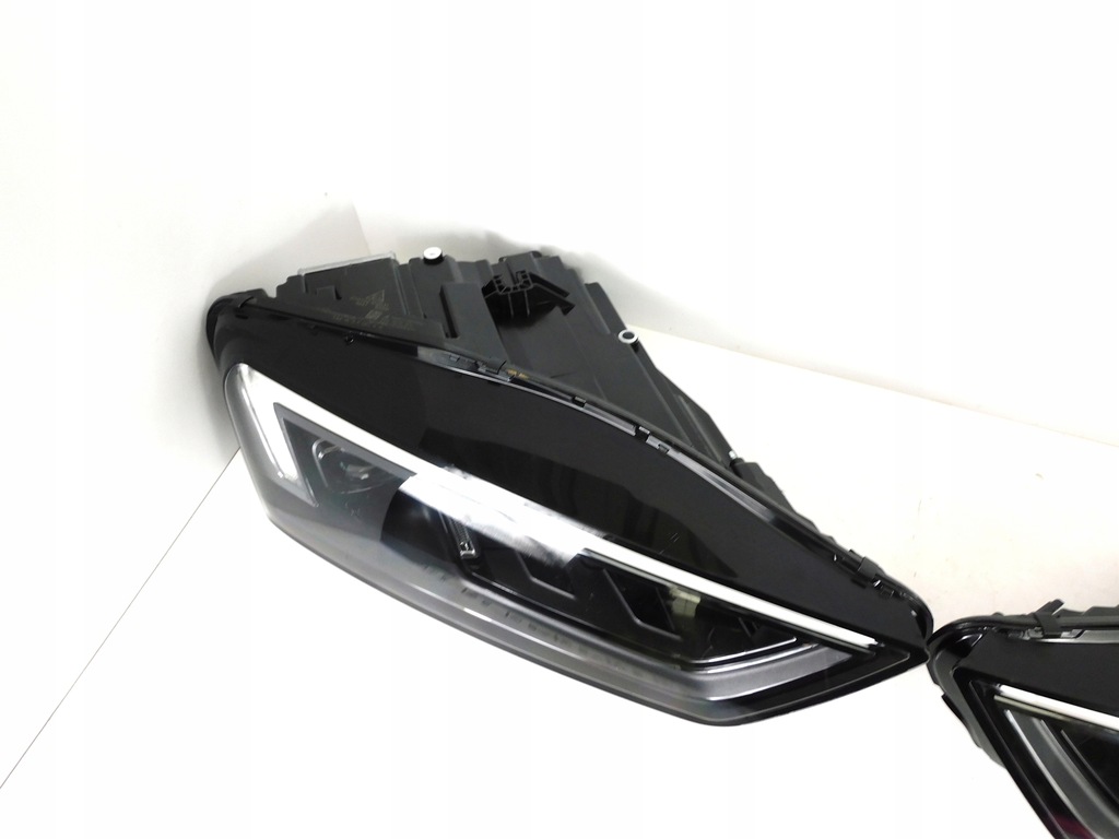 фото №5, Audi r8 4s лампа правая левая full led matrix komple