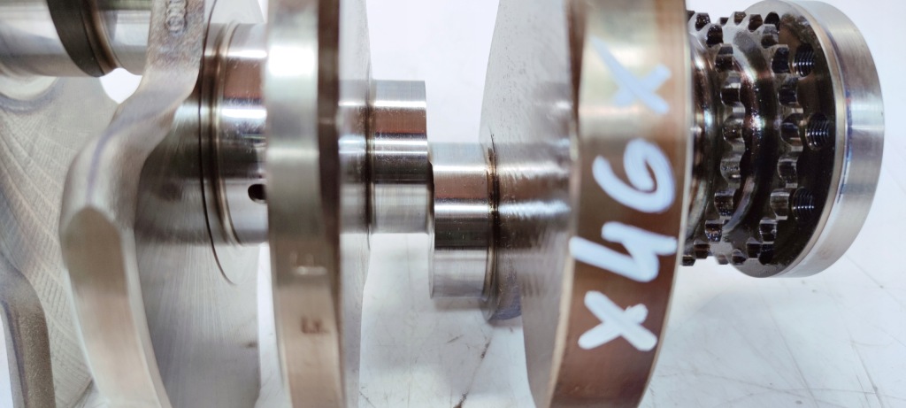 Wał колінчастий audi a4 b7 a6 c6 3.2 fsi auk bkh 06e101h 06eh 46 в Україні