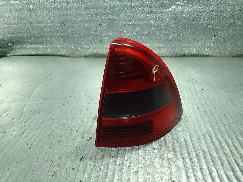 фото №1, Лампа задняя правая citroen c5 fl хэтчбек
