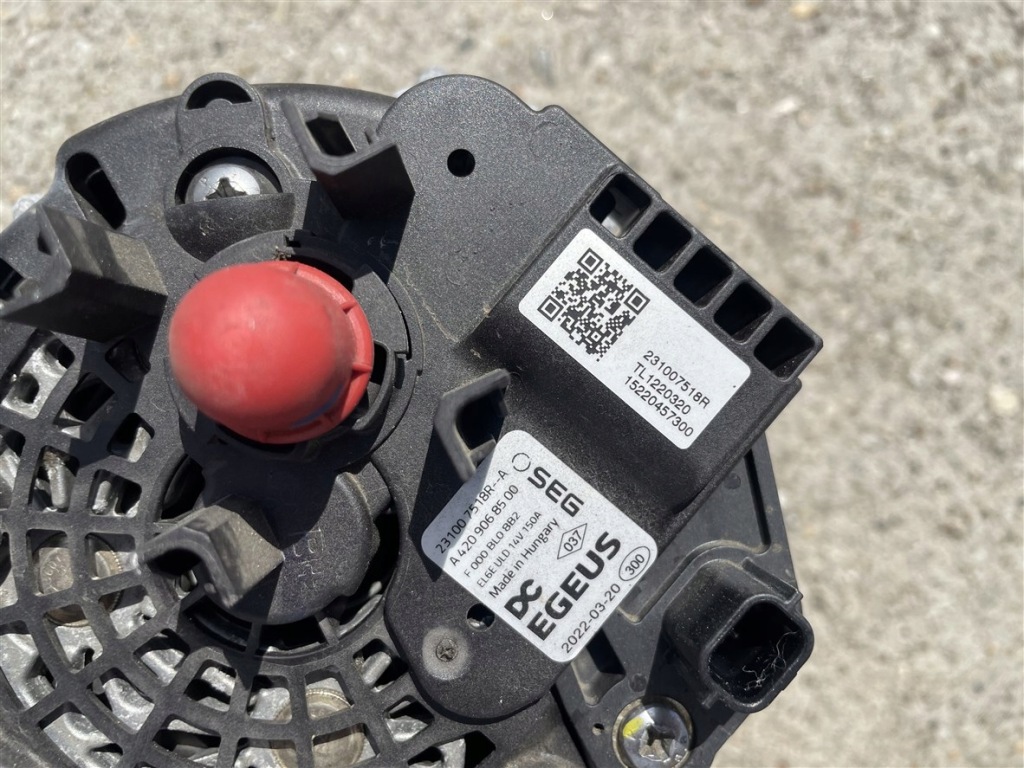 Генератор 1.3 tce 231007518r 150a renault kangoo 4 iv townstar Недорого