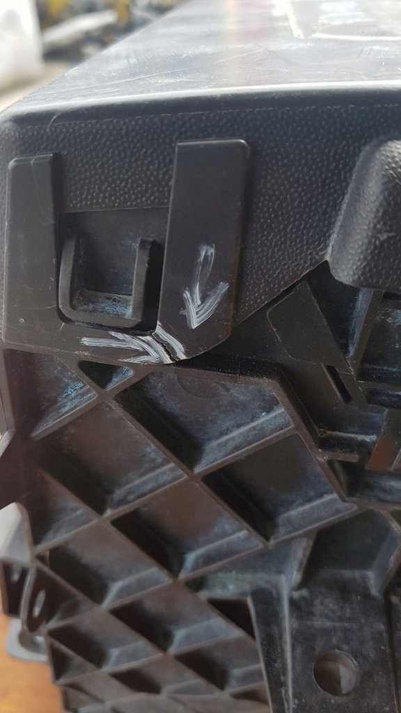 фото №6, Корпус аккумулятор renault trafic iii