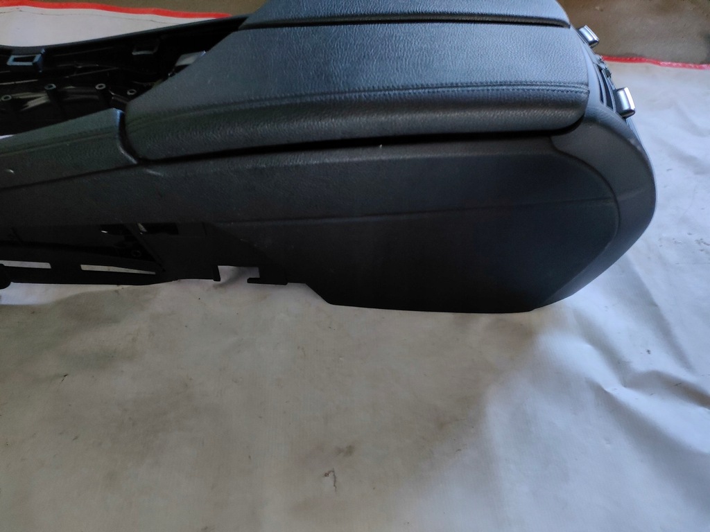 фото №7, Bmw f10 тунель підлокітник europa
