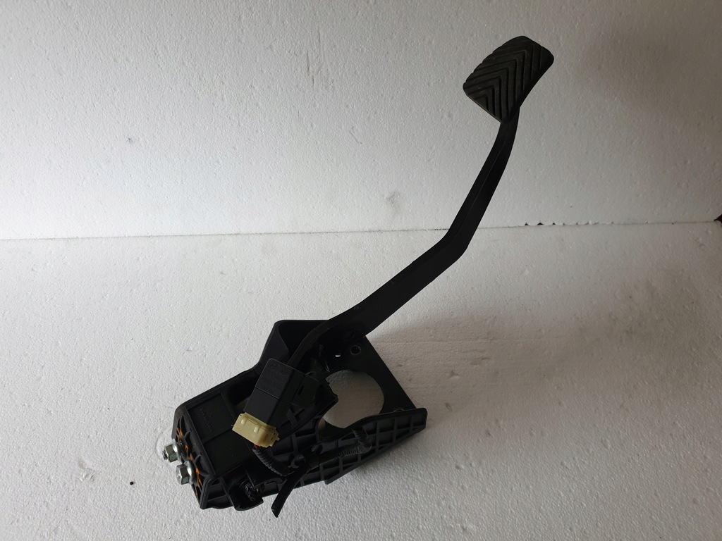 фото №1, Педаль тормоза kia ceed i 2008 rok 1.6 16v бензин