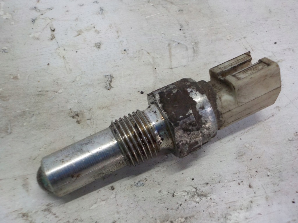 фото №1, Focus mk1 датчик заднього