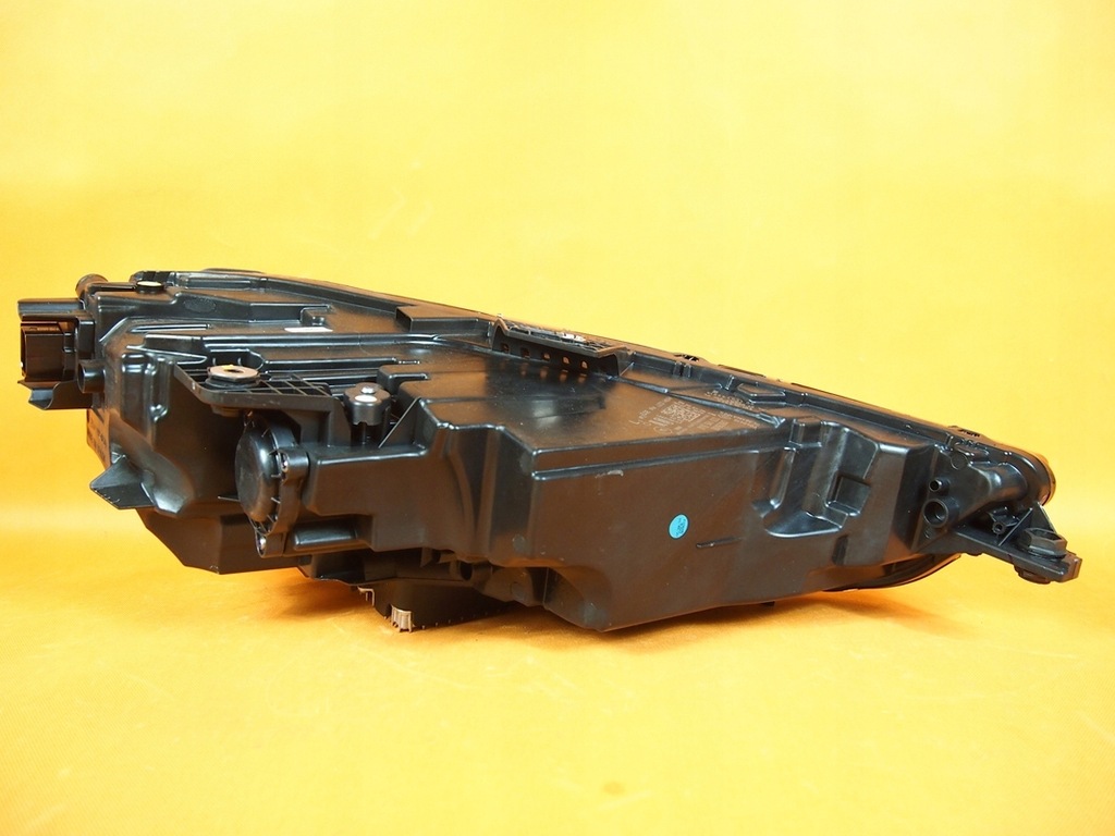 фото №12, Audi a3 s3 8y лампа перед lh pr полный nowe 8y0941033 / 8y0941034