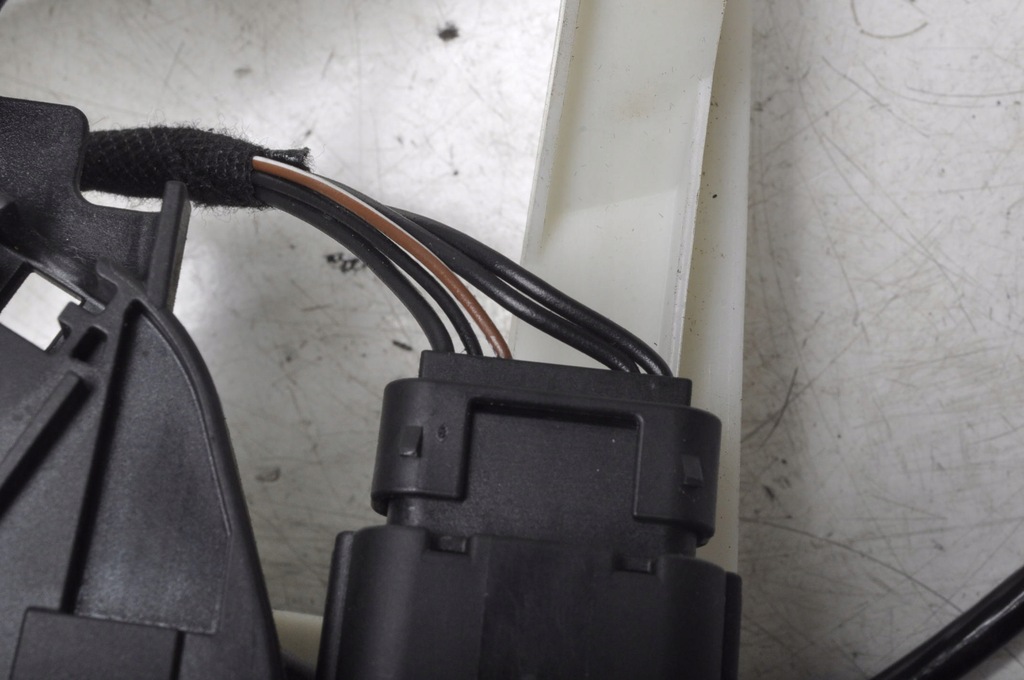 фото №6, Ford puma mk2 замок двері правий задня h1ba-a26412-de