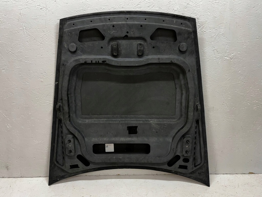 Maserati mc20 2021 капот крышка двигателя 6701568600 оригинал  карбон Цена