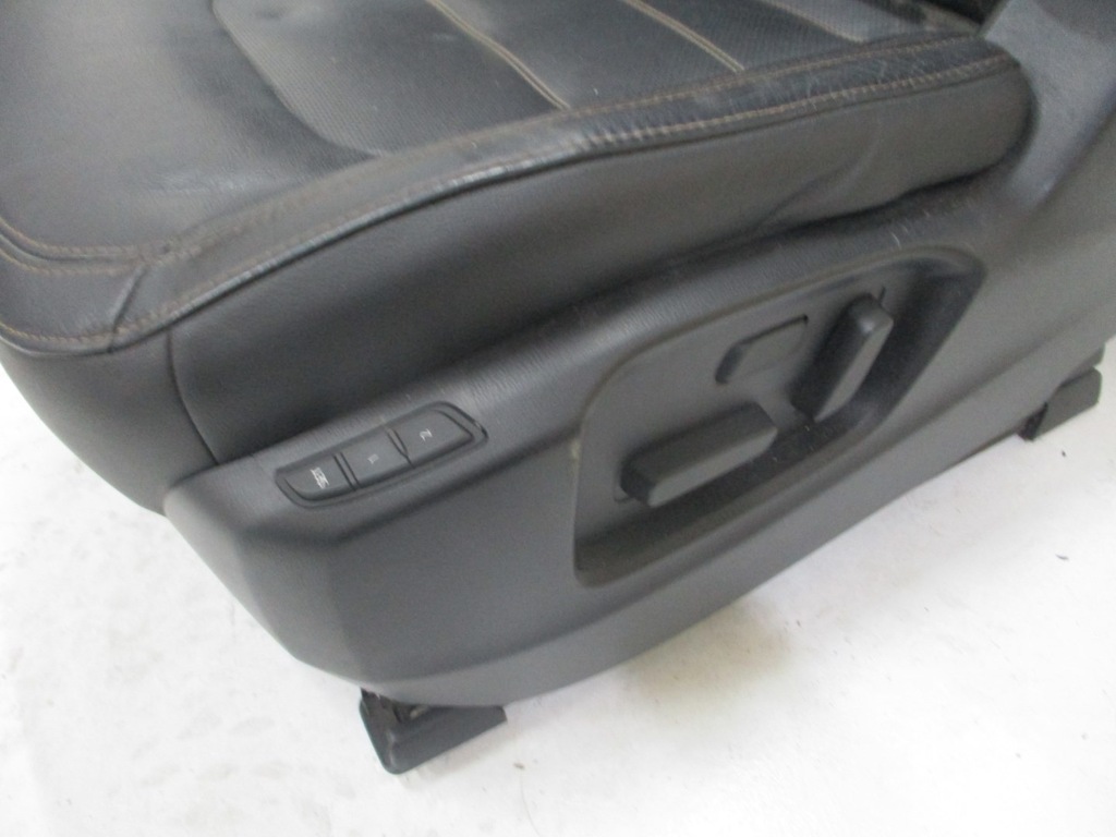 фото №5, Обивка кожа сиденья mazda cx5 cx 5