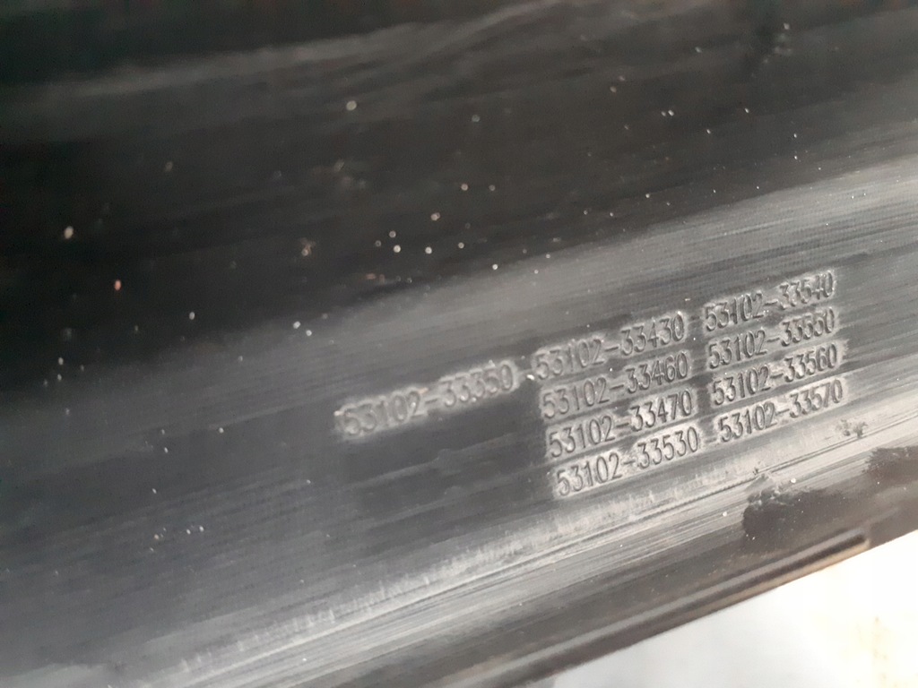 фото №11, Toyota camry lift 21- решётка бампера передний 53102-33350 заглушка