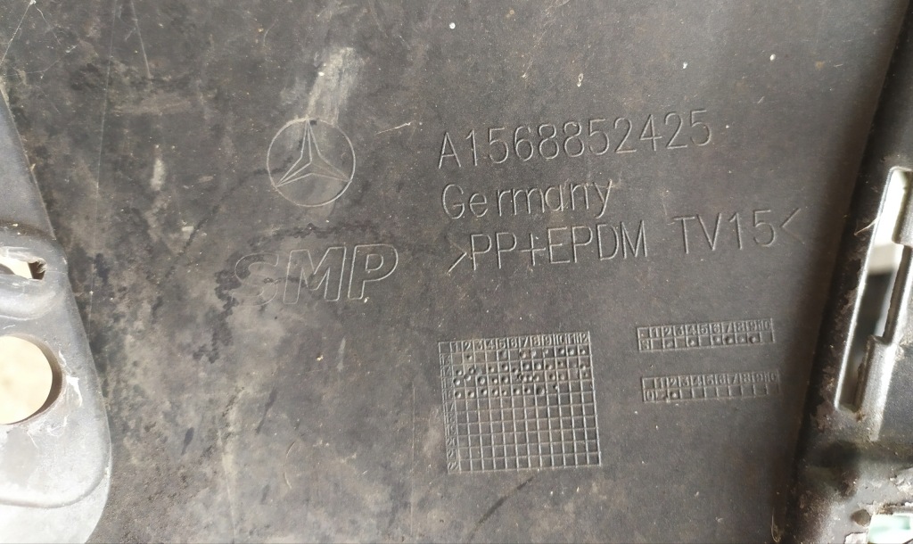 Mercedes gla 156 бампер задній amg Недорого