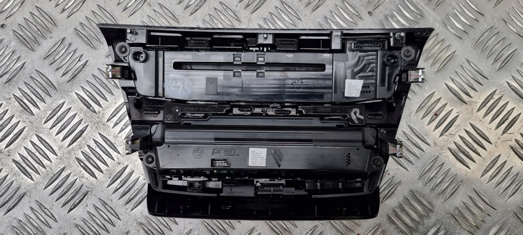 фото №8, Bmw f39 f45 f46 f48 панель обдув кондиціонера 9371457 9371460