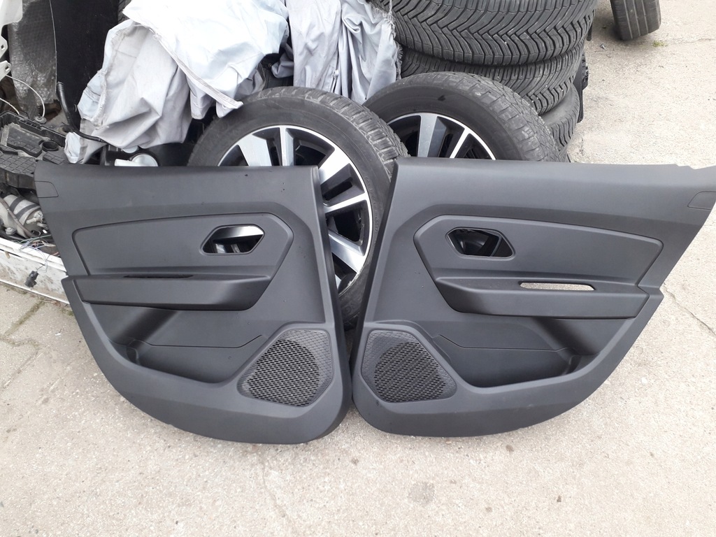 фото №1, Обивка дверь обшивка задняя dacia duster ii 17-