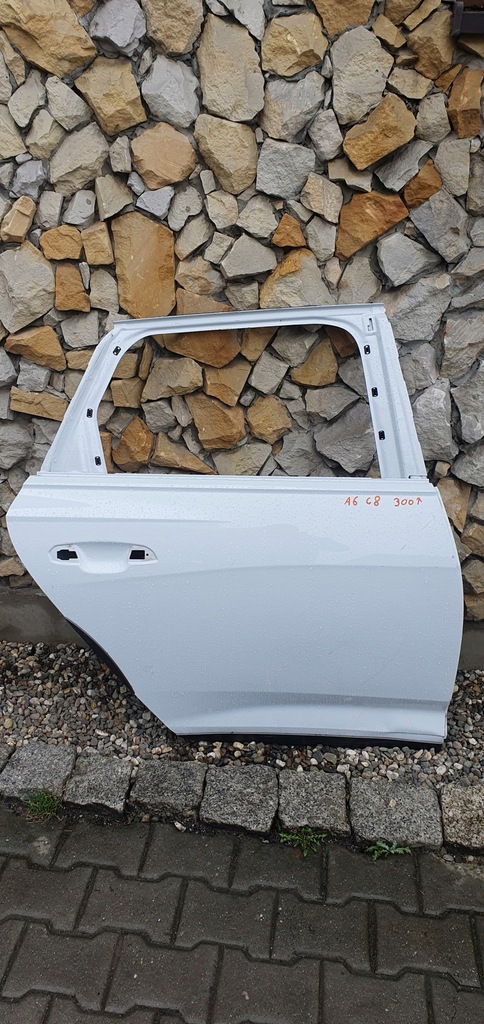 фото №1, Audi a6 c8 дверь правый задняя задние śląsk
