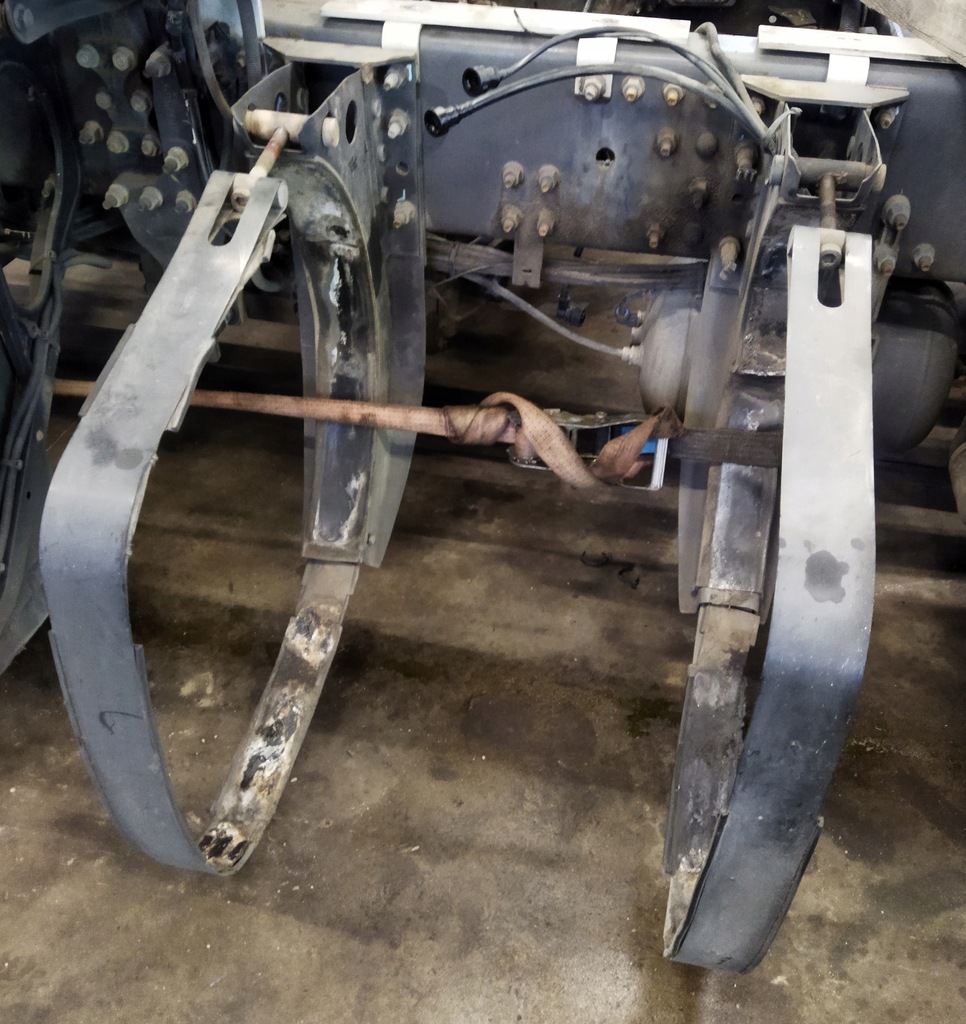 фото №1, Кронштейн бака хомут volvo fh