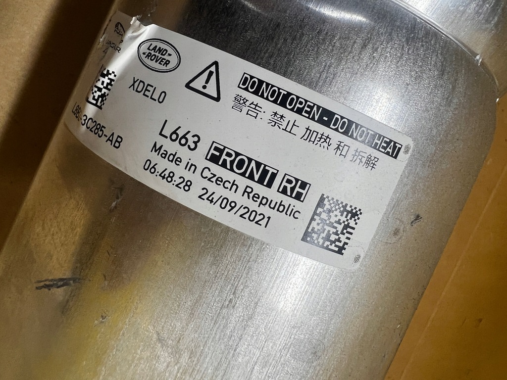 фото №9, Амортизатор пневматический перед правый land rover defender ii l663