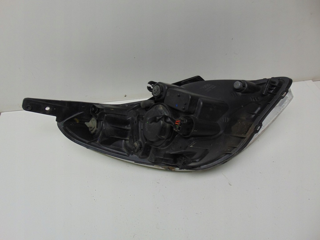 фото №13, Лампа левая перед hyundai i20 1 2008-2012 92101-4p000 europa ładna демонтаж