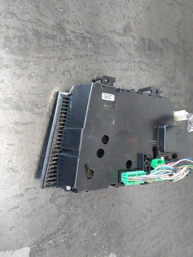 фото №8, Панель кондиционера volvo s60 9452368