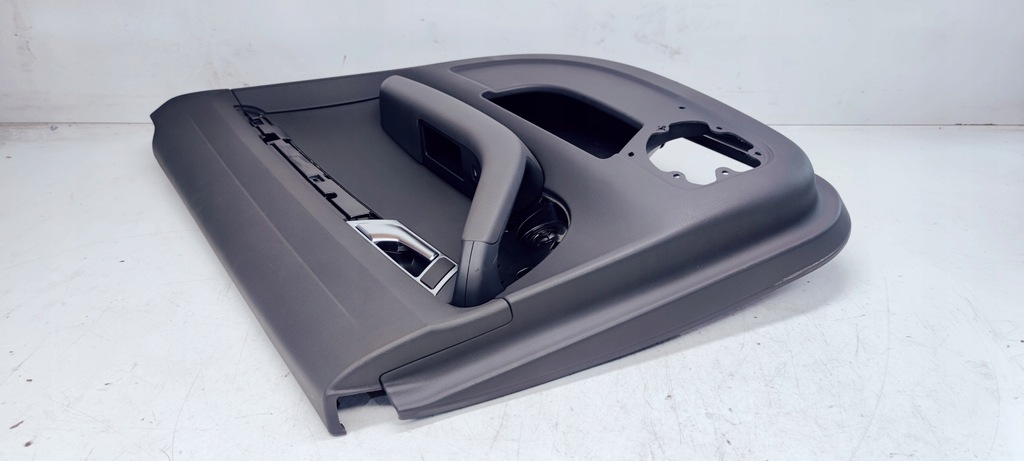 фото №5, Обшивка дверь audi оригинальный номер 4f0867306