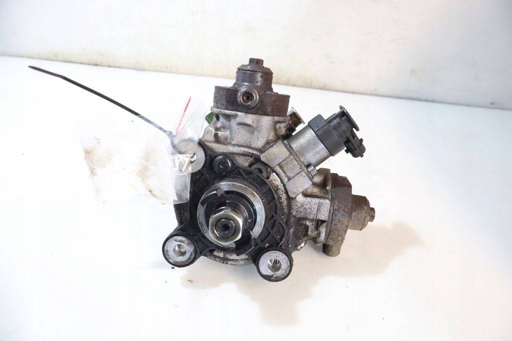 фото №1, Насос впрыскная volvo v60 i 2.0d