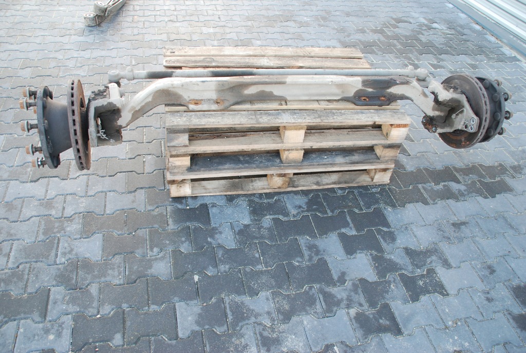 фото №4, Передняя балка подвеска oś daf xf 105