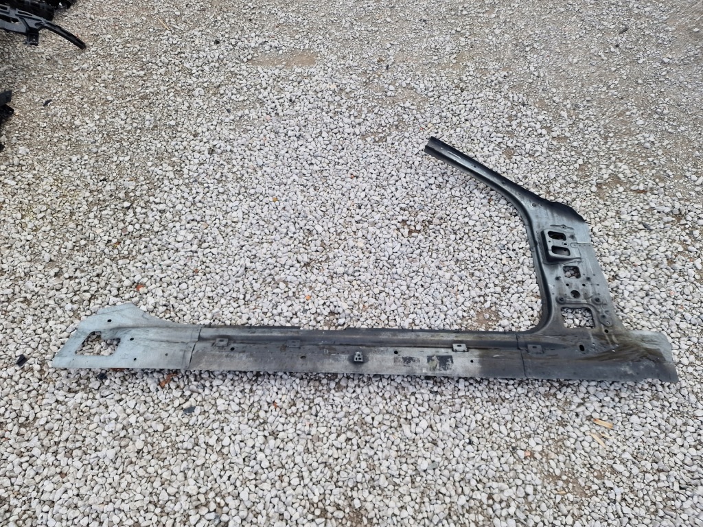 фото №4, Левый порог обшивка блок двигателя mercedes s klasa 222