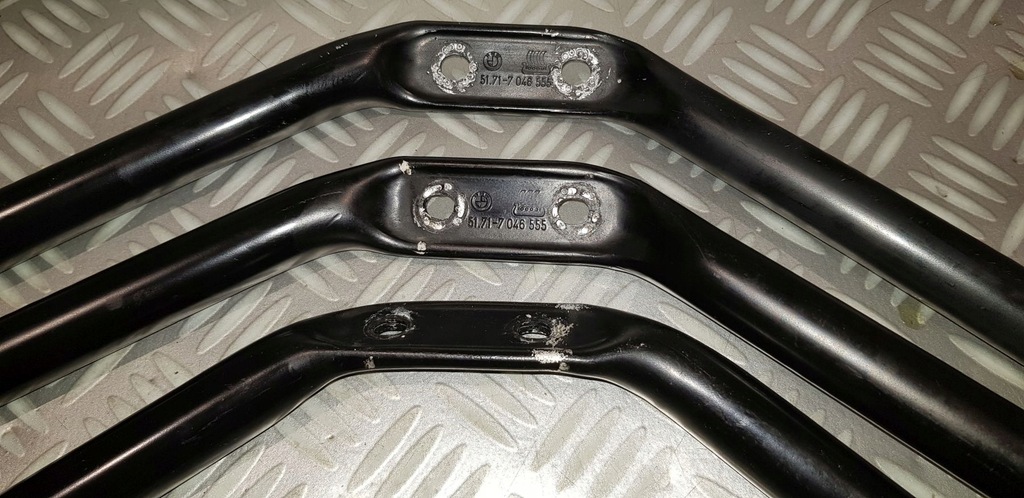 фото №6, Bmw 5 e60 e61 6 e63 e64 распорка кронштейн усилитель чашка 7046555