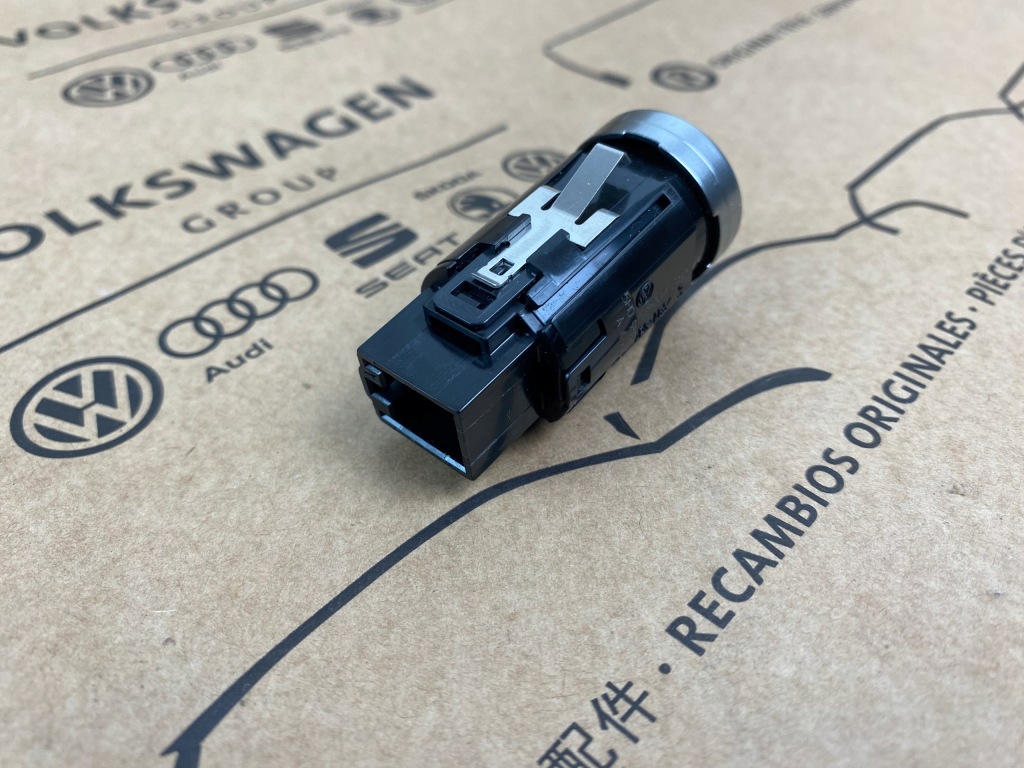 фото №4, Gd caddy v 2k7 кнопка запуск стоп 5h0959839 оригінальний