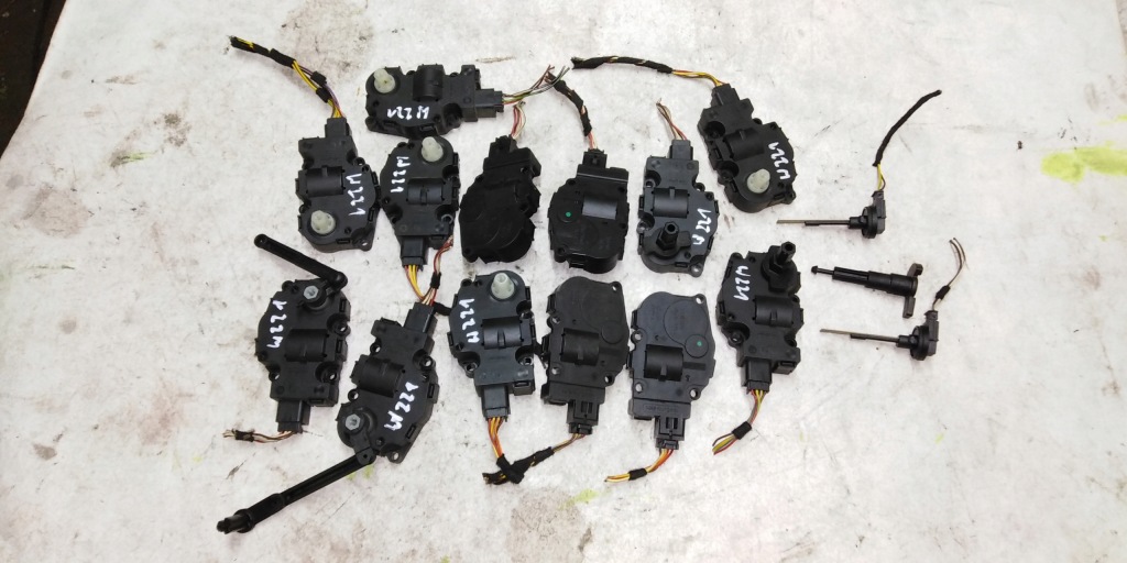 фото №1, Mercedes w221 моторчик отопителя europa orygina