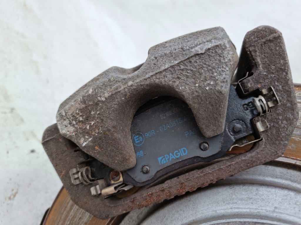 фото №5, Jeep cherokee kl 2.2 ступица поворотный кулак правая задняя