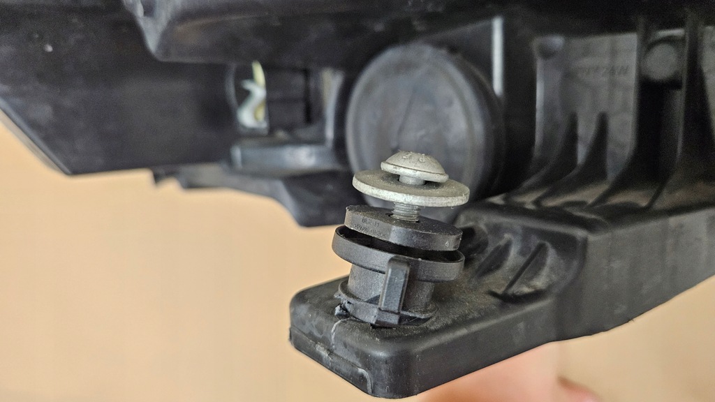 фото №8, Лампа ліва перед vw passat b8 lift 3g1941035p