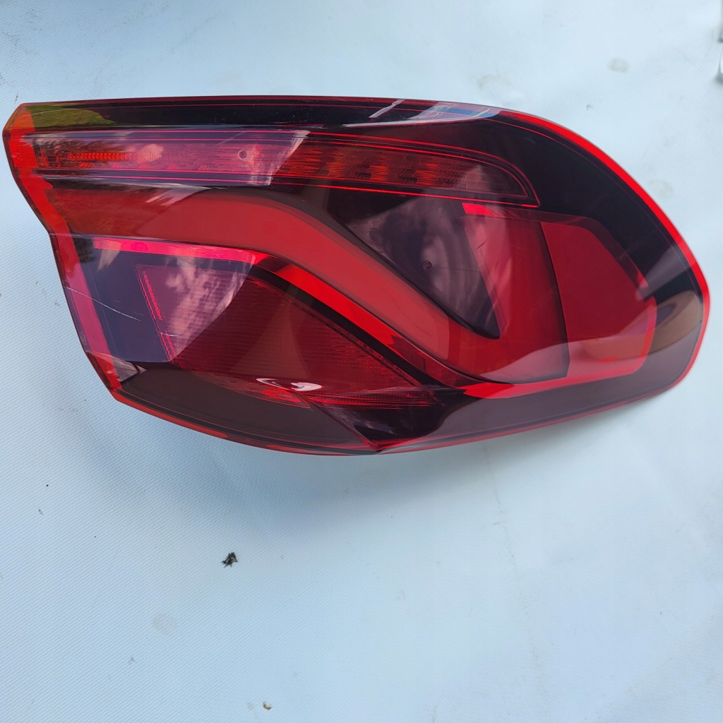 фото №1, Bmw 1 f40 19r+ левая лампа задняя