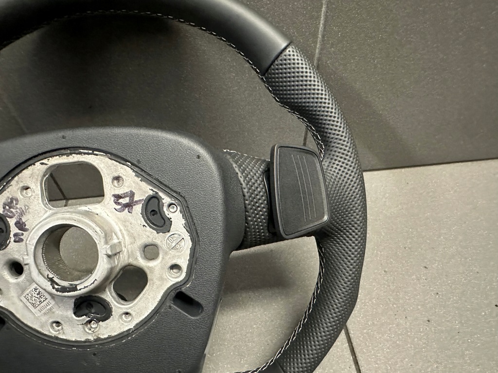 фото №12, Повітропровід зрізана прострочена audi sq8 4m8419091ac