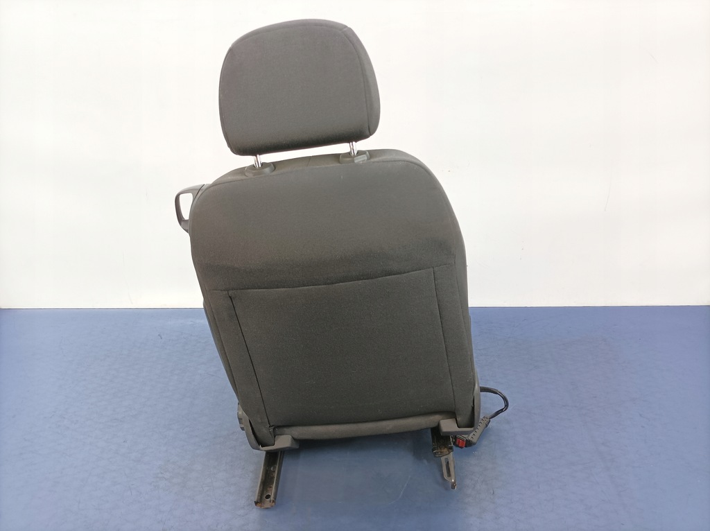 фото №4, Opel corsa d 3d сиденье водителя.