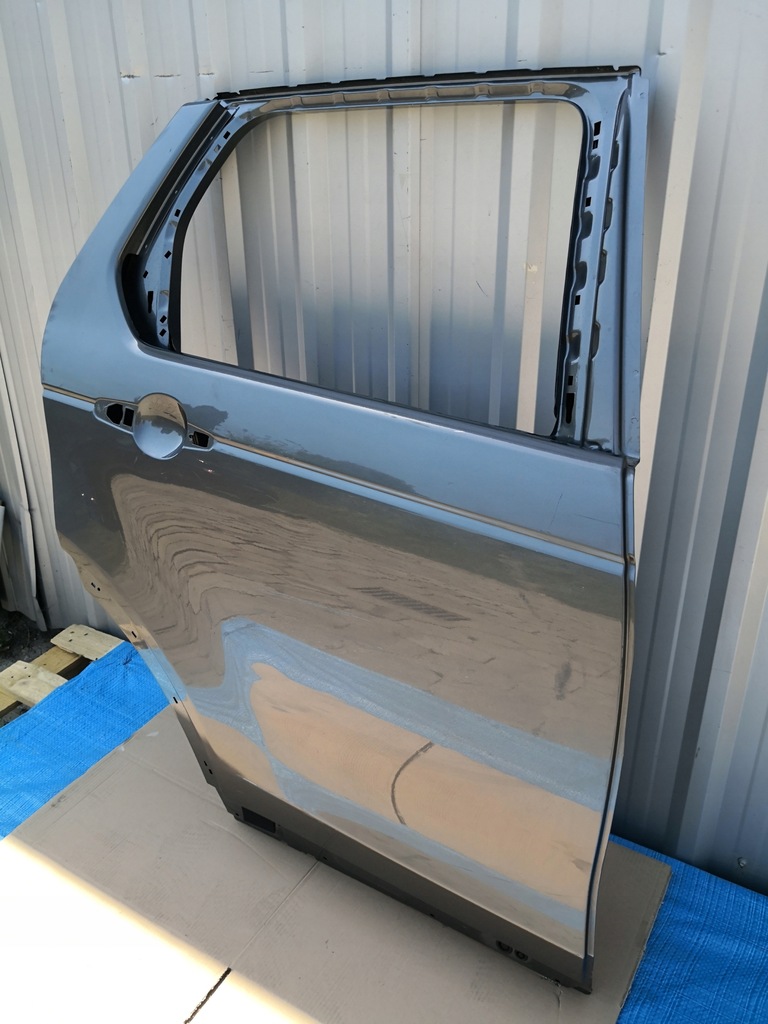 фото №3, Discovery v sport l550 дверь задние правое задняя