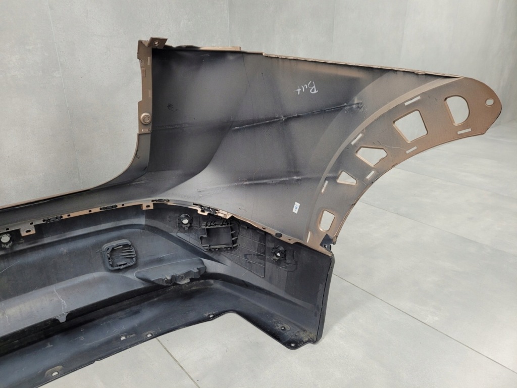 Бампер задний задний nissan ariya 22- Киев