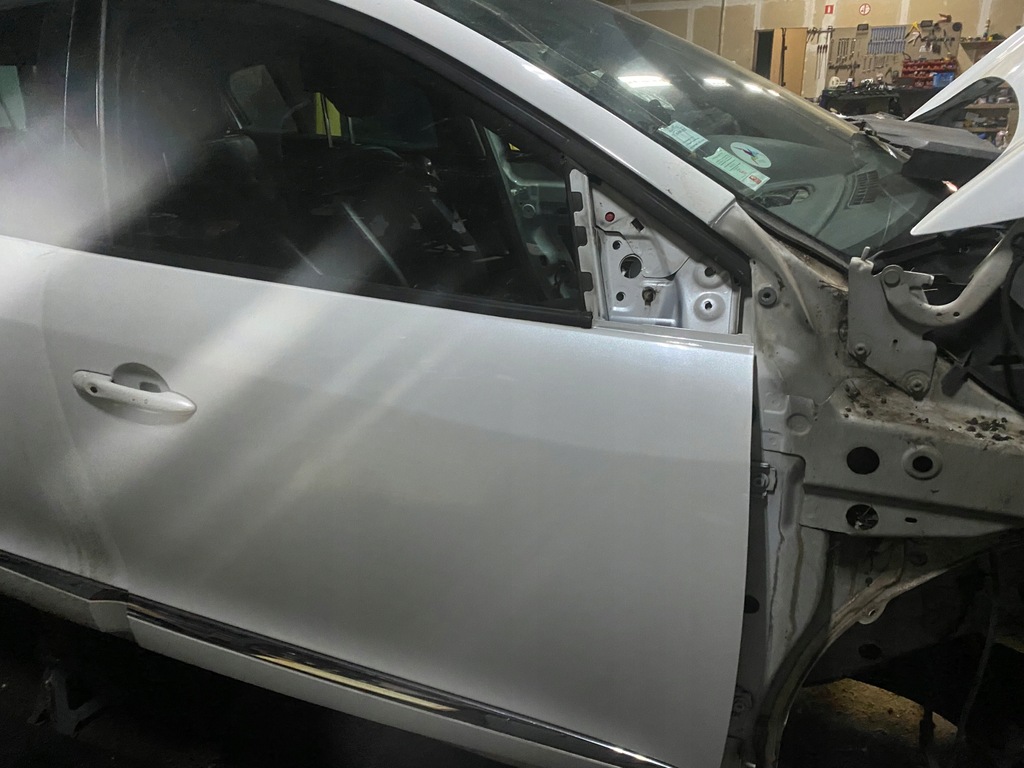 фото №5, Двері renault megane iii lift hb правий/лівий перед