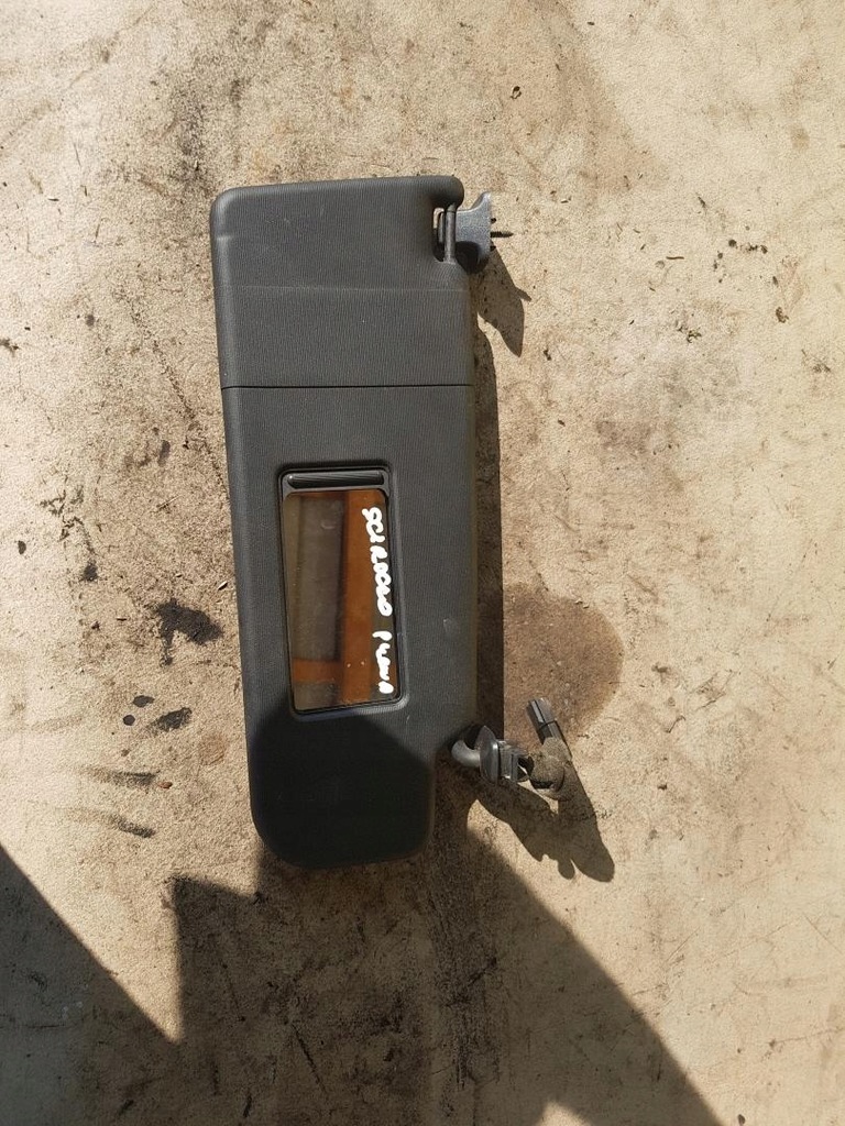 фото №1, Захист сонцезахисна права volkswagen scirocco