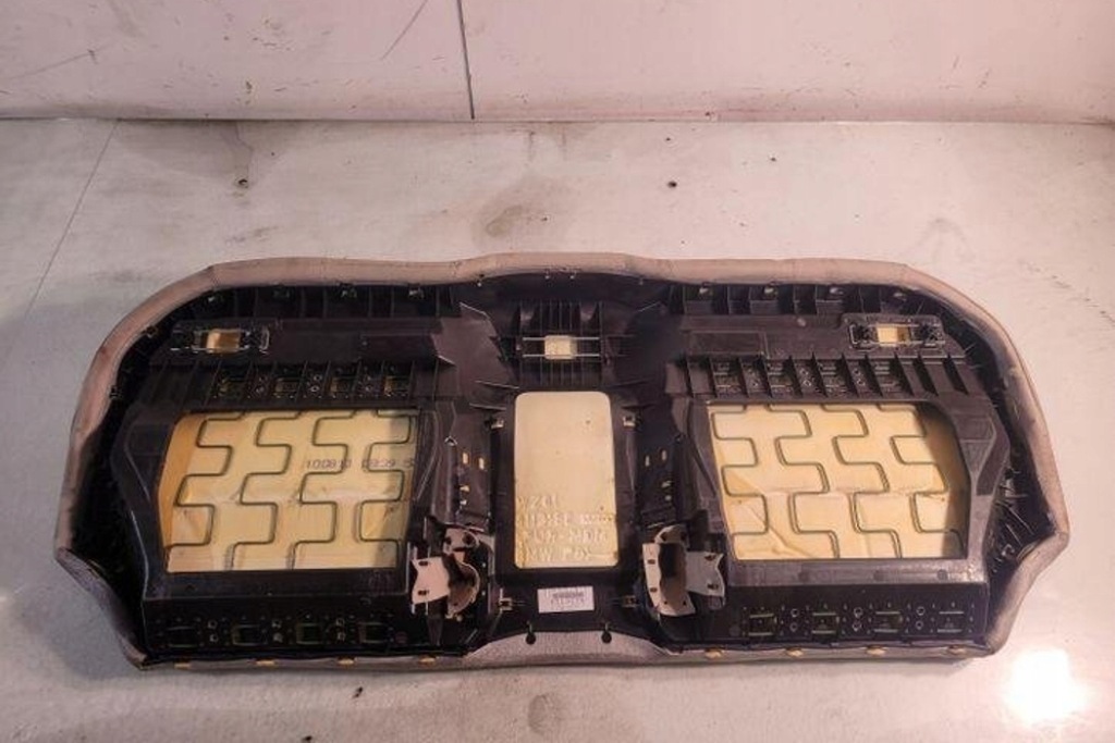 фото №15, Заднее сиденье задняя bmw 7 f01, f02 9112186 4.4l бензиновый 300kw 2011