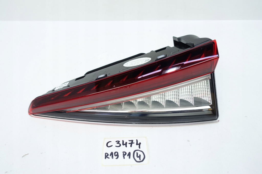 фото №1, Лампа правый задняя правая задняя skoda enyaq 5lg