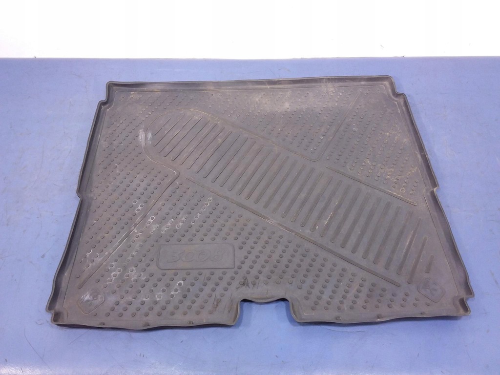 фото №1, Peugeot 3008 i обшивка резиновый багажника