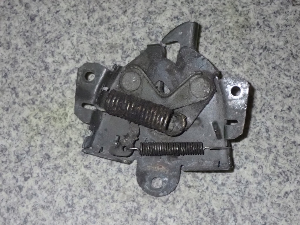 фото №5, Mitsubishi grandis 03- замок капот крышки двигателя