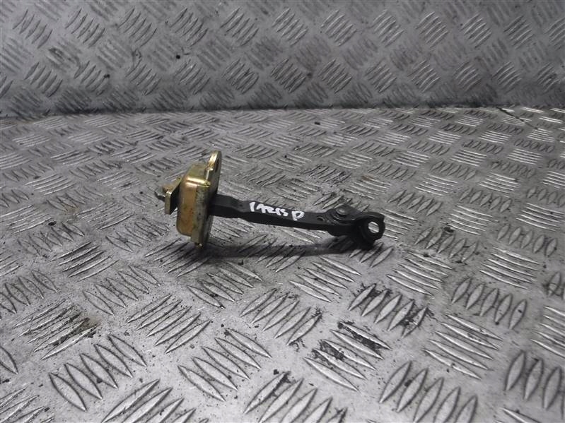 фото №1, Обмежувач двері правий перед toyota yaris i