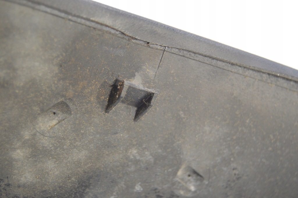 фото №11, Захист стійок c задня ліва права ліхтарі do czytania mercedes w126 комплект