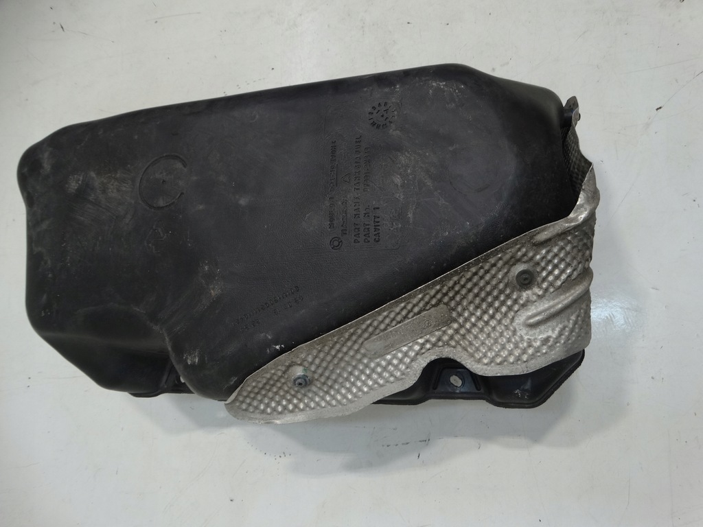 фото №9, Бак bak топлива toyota aygo lift 77001-0h050 18-22r.