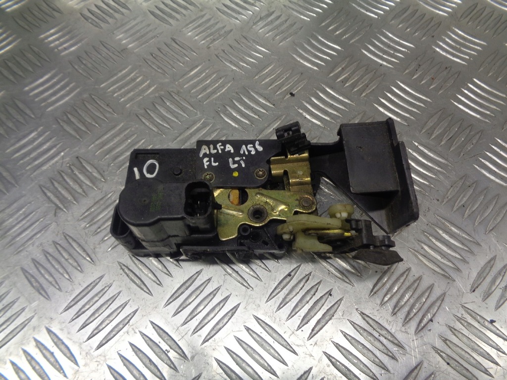 фото №1, Замок дверь левый задняя alfa romeo 156 16828898