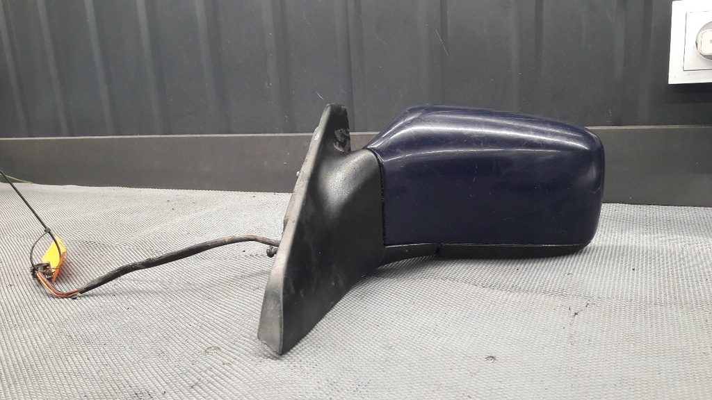 фото №1, Зеркало левая volvo v40 granatowe 5pin