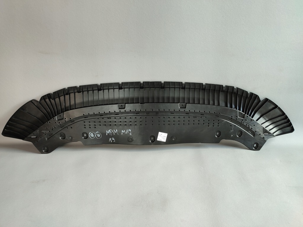 фото №1, Audi a6 c8 4k0 плита pod бампер захист 4k0807611